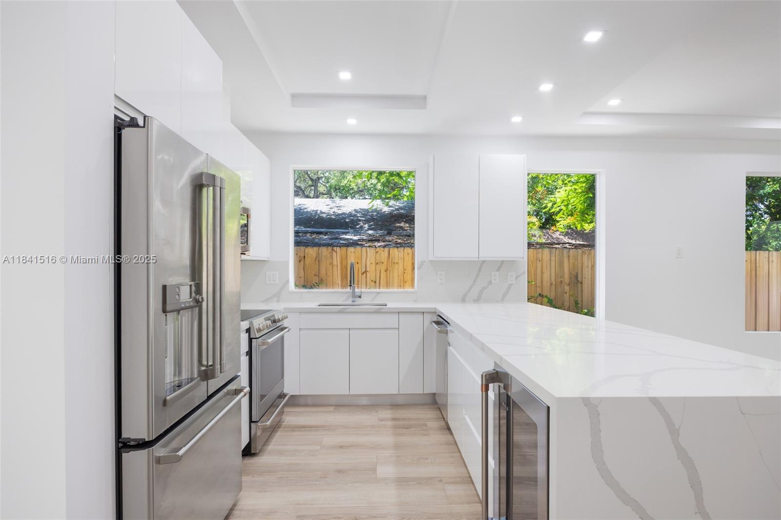 3164 Plaza St Coconut Grove, FL 33133