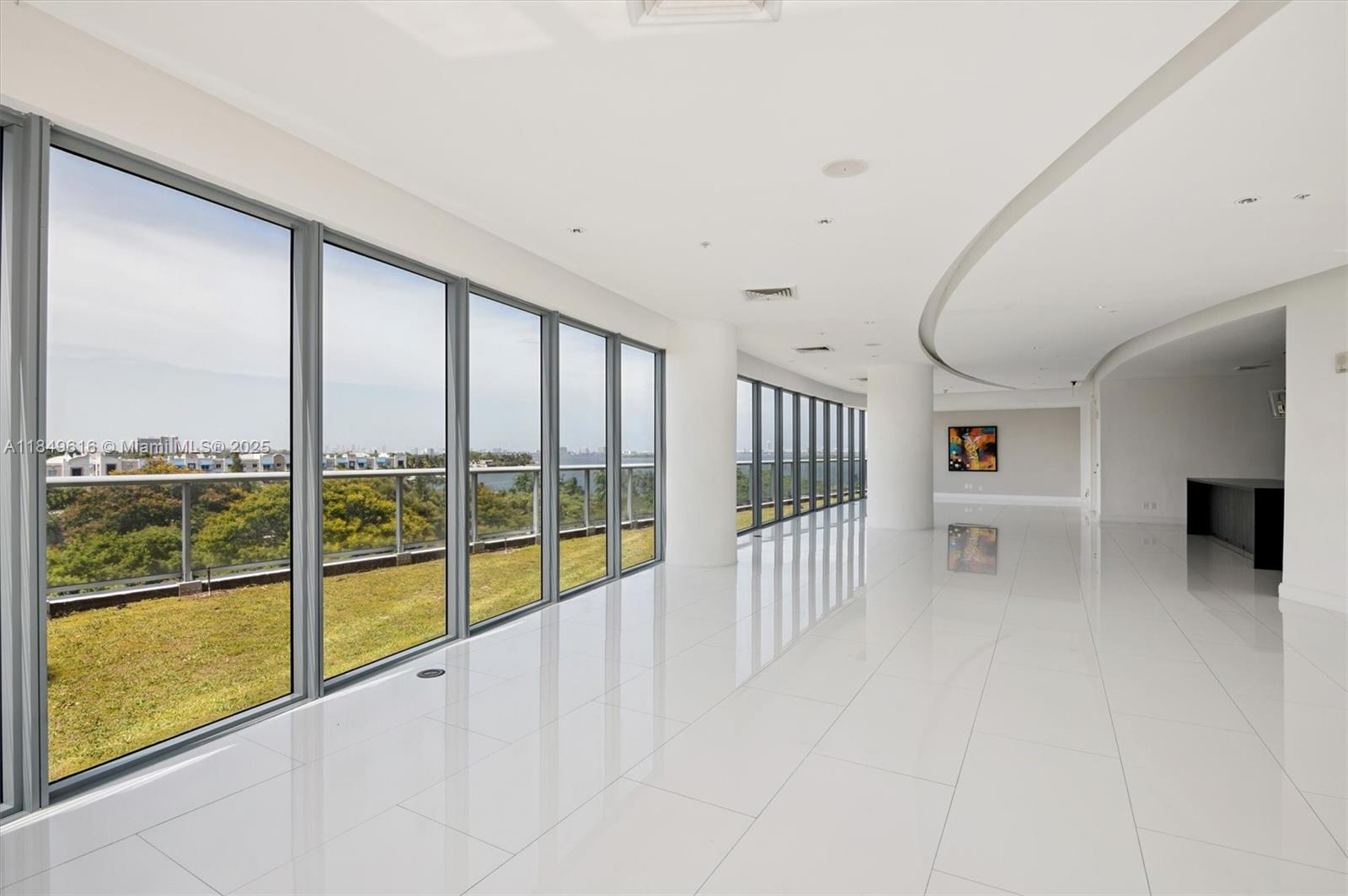 image Blue Condo22