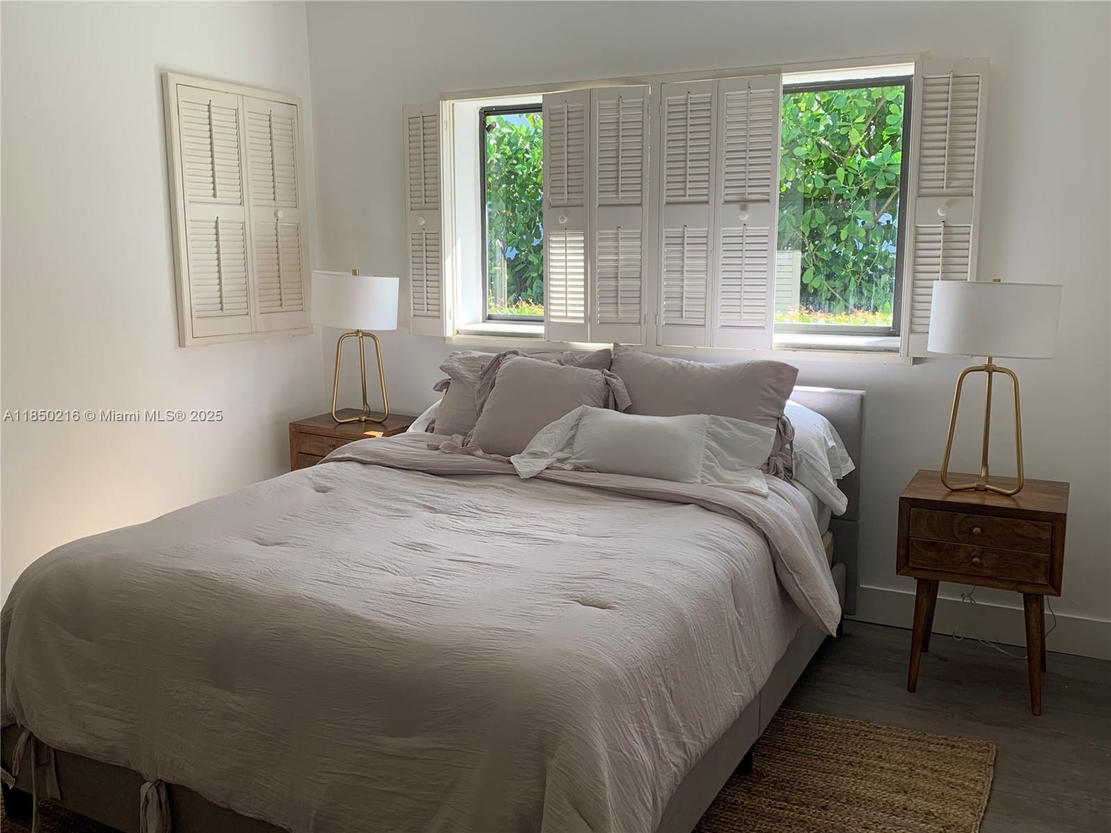 6911 Sunrise Pl Coral Gables, FL 33133 6911 Sunrise Pl Coral Gables, FL 33133