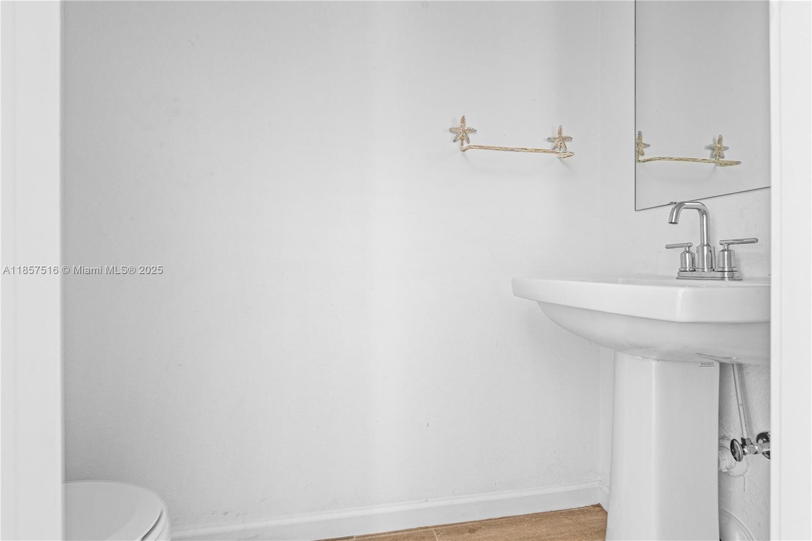 2431 SE 10th Ct,Homestead, FL 33035