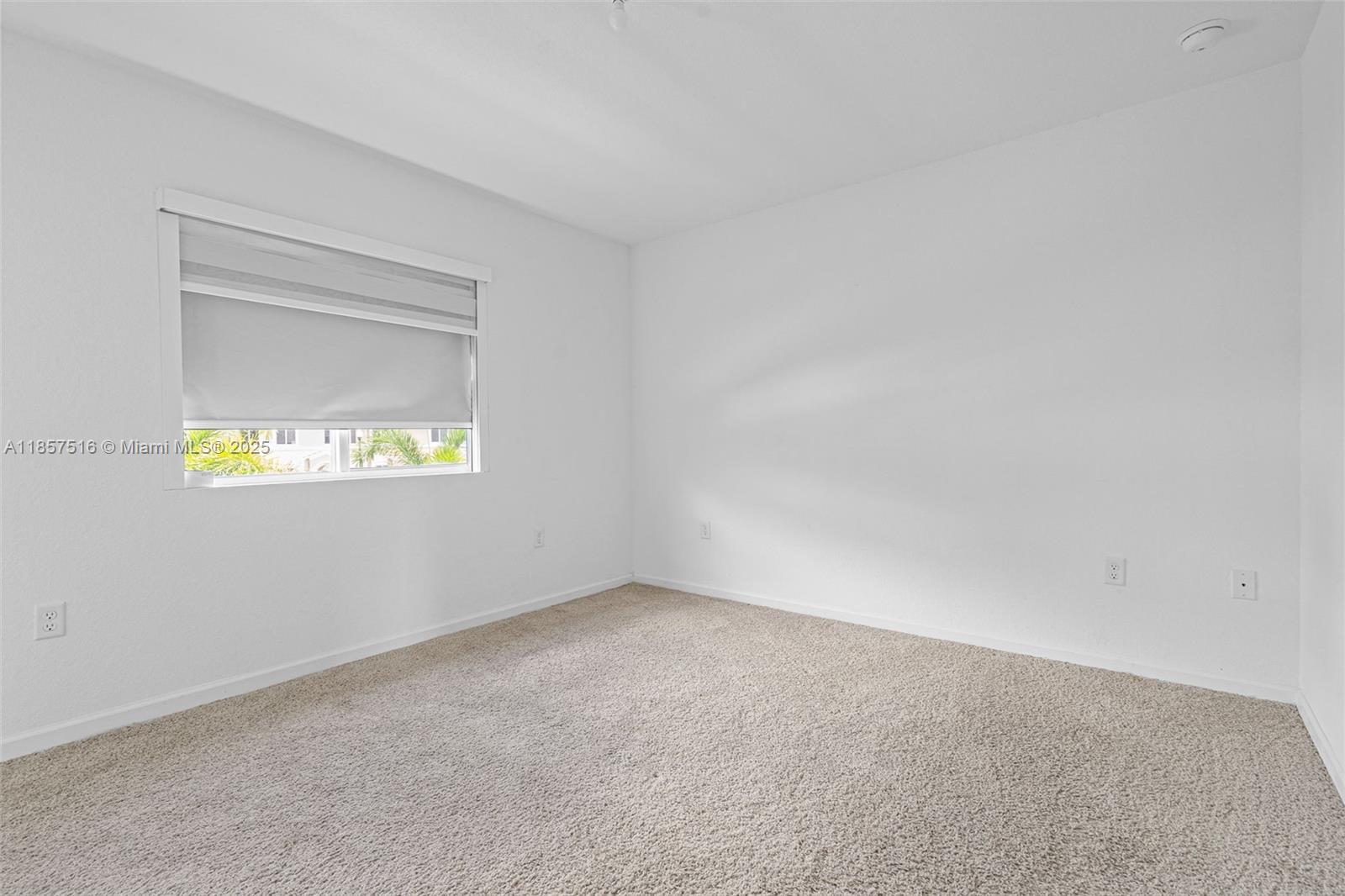 2431 SE 10th Ct,Homestead, FL 33035