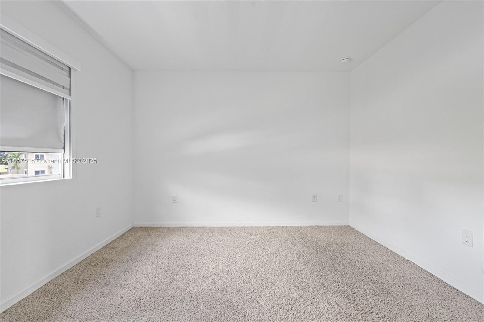 2431 SE 10th Ct,Homestead, FL 33035