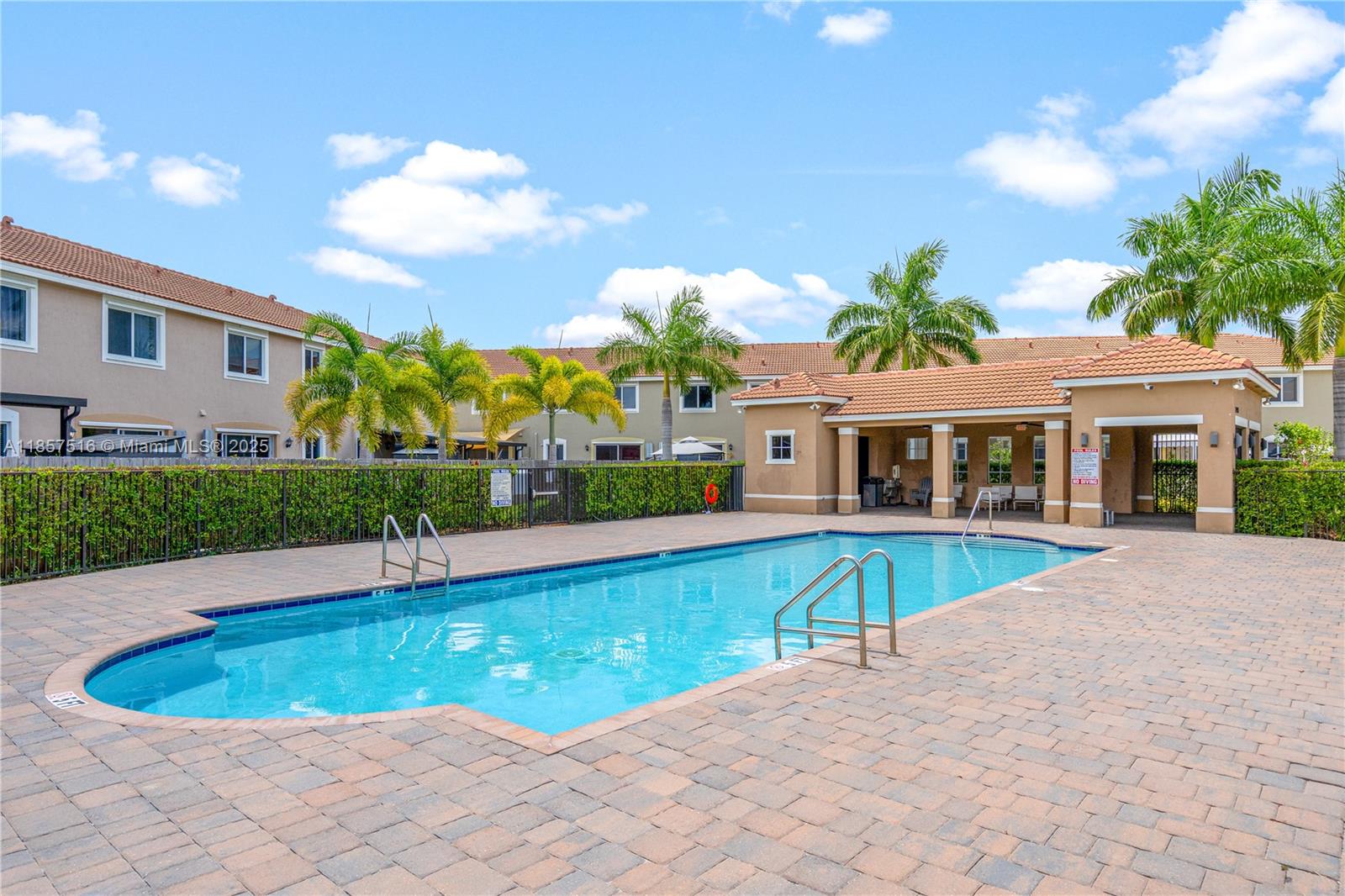 2431 SE 10th Ct,Homestead, FL 33035