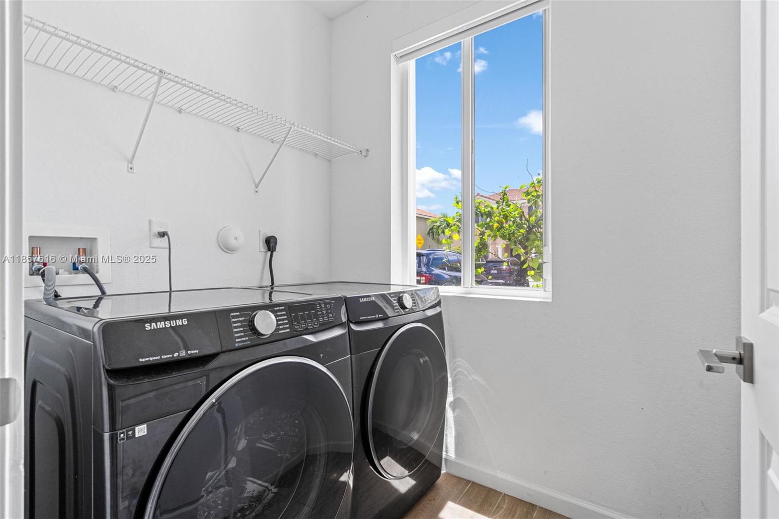 2431 SE 10th Ct,Homestead, FL 33035