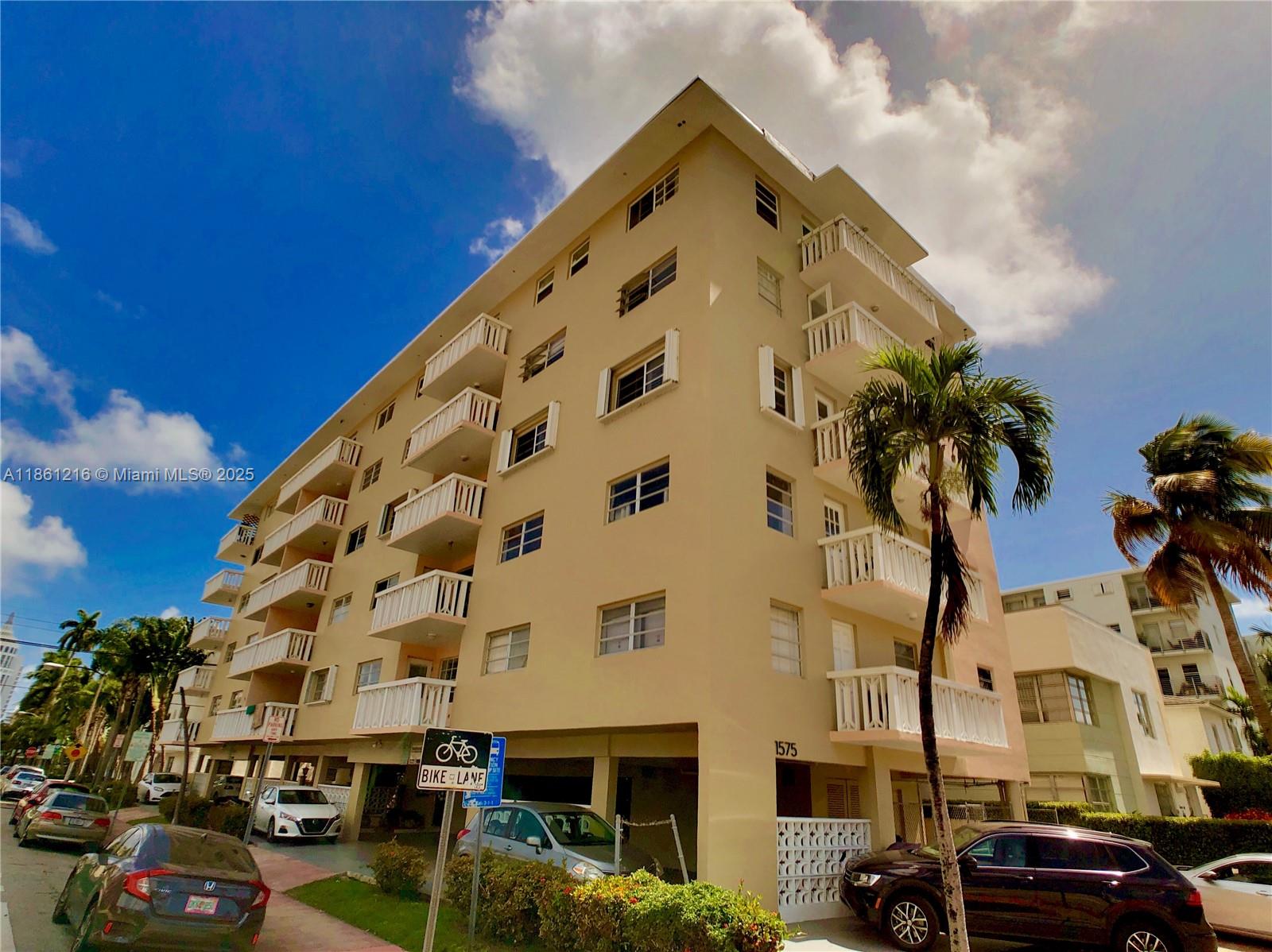 1575 Euclid Ave #503