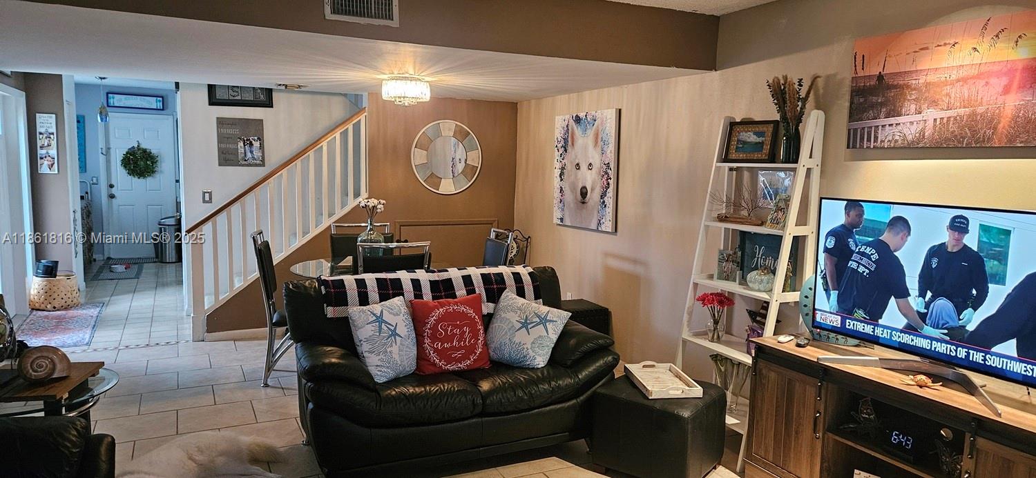 6198 Riverwalk Ln #1 Jupiter, FL 33458