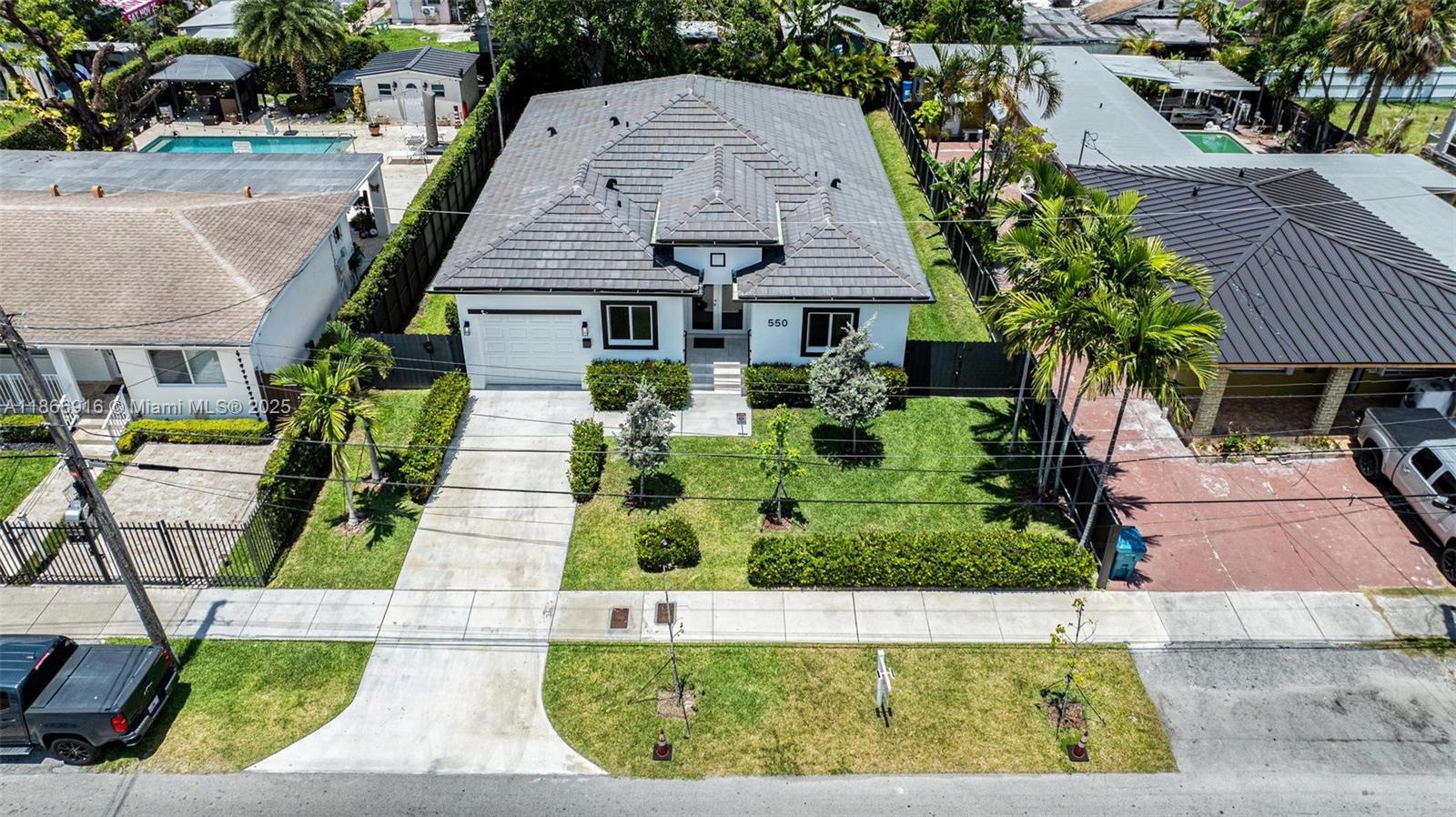 550 NW 58th Ct