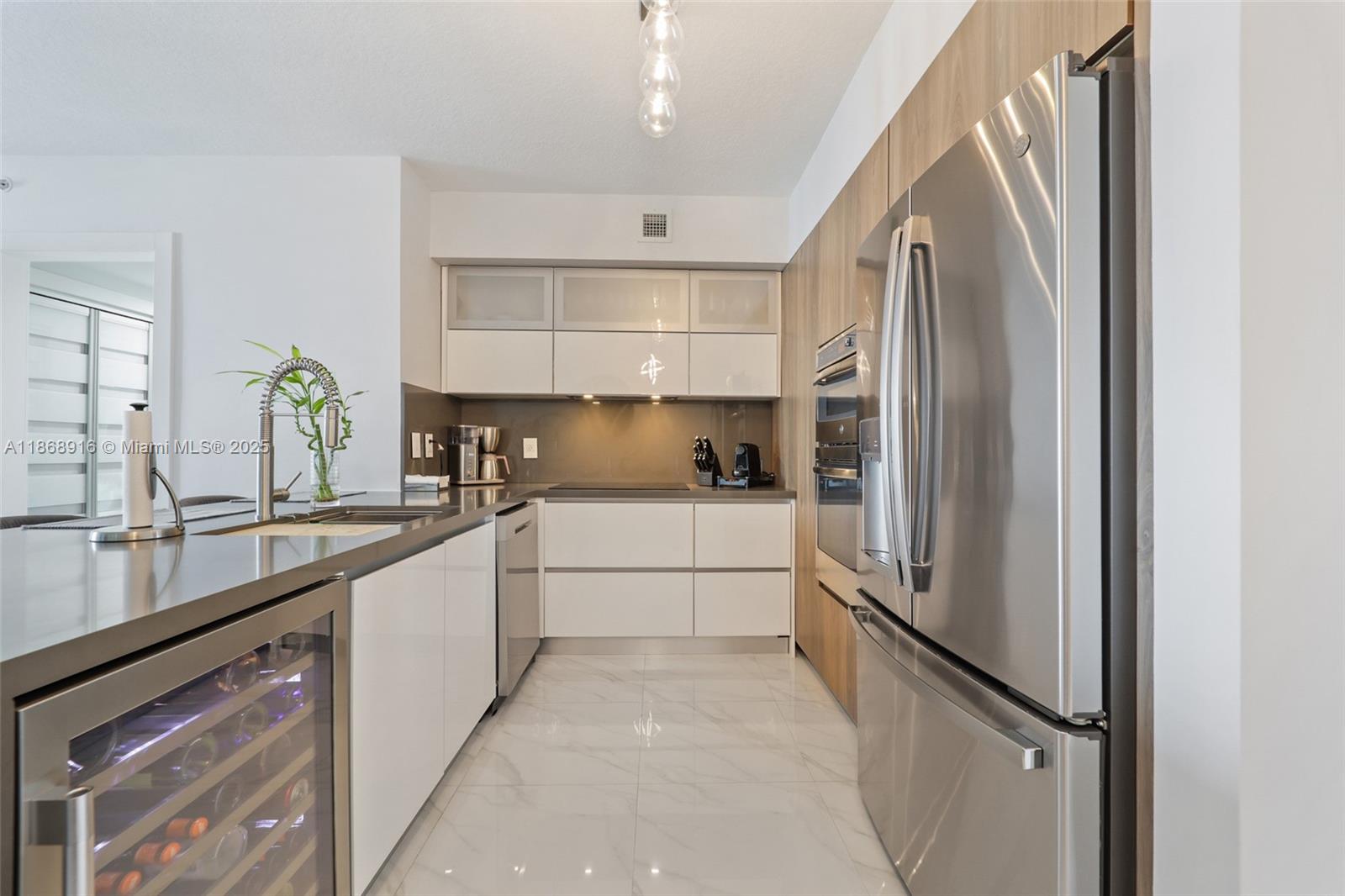 image One Miami Condo1