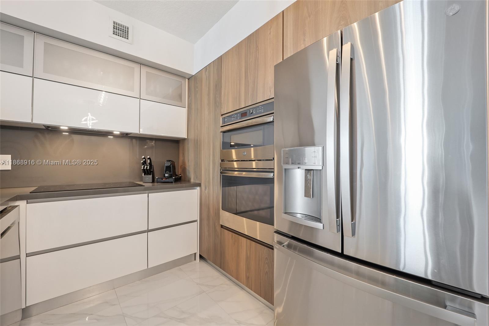 image One Miami Condo2