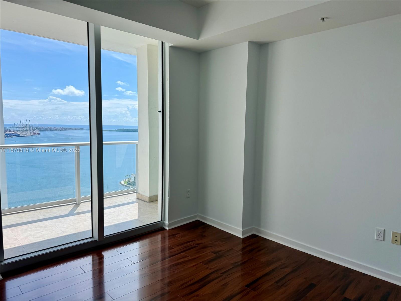 image Met 1 Condo6