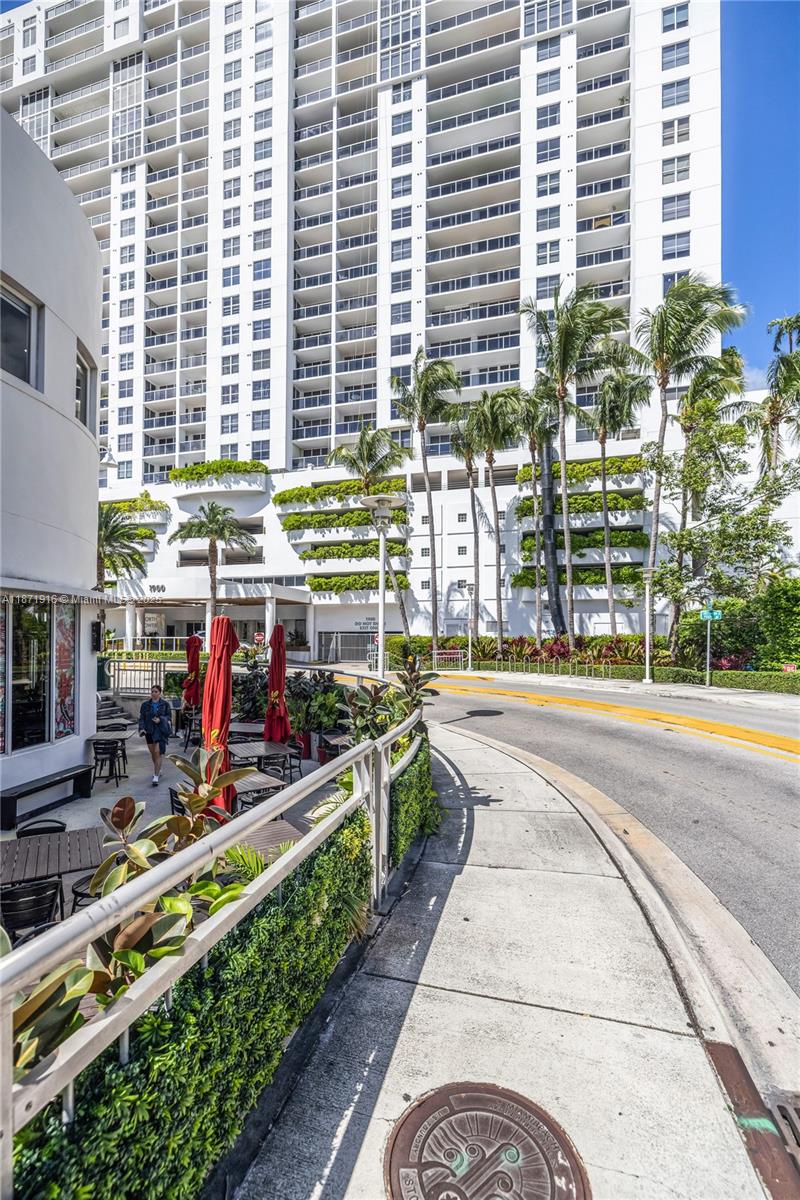 image Sunset Harbour North24