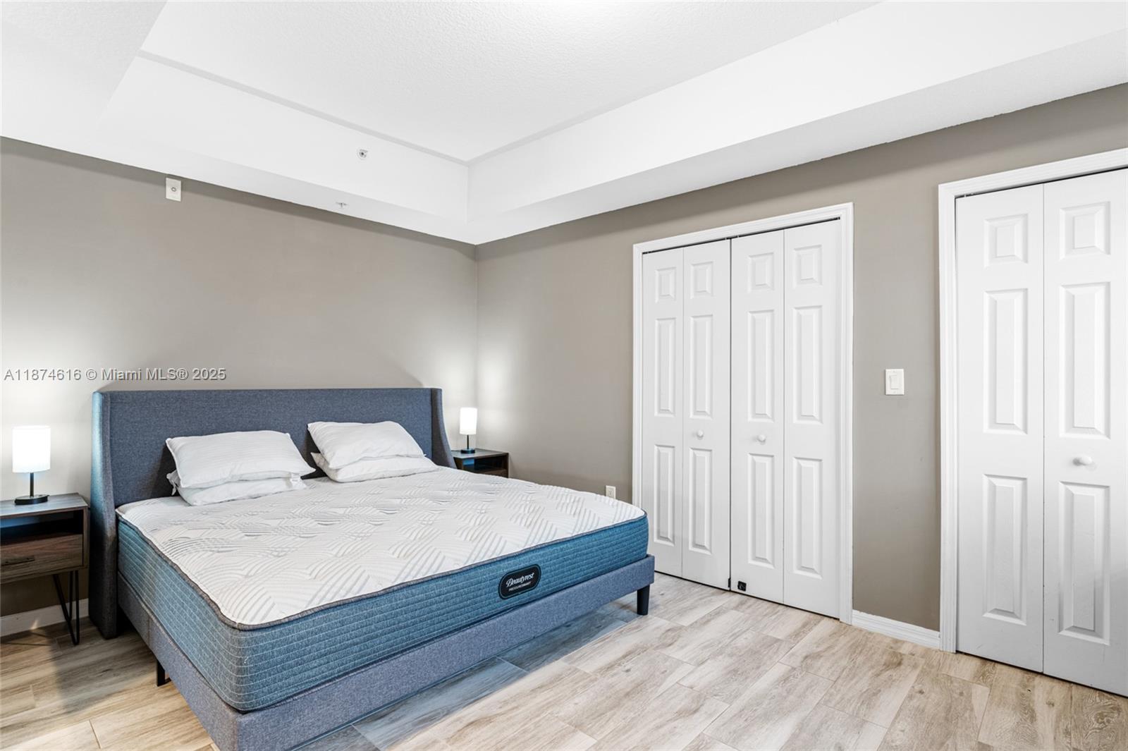 5271 SW 8th St #315 Miami, FL 33134