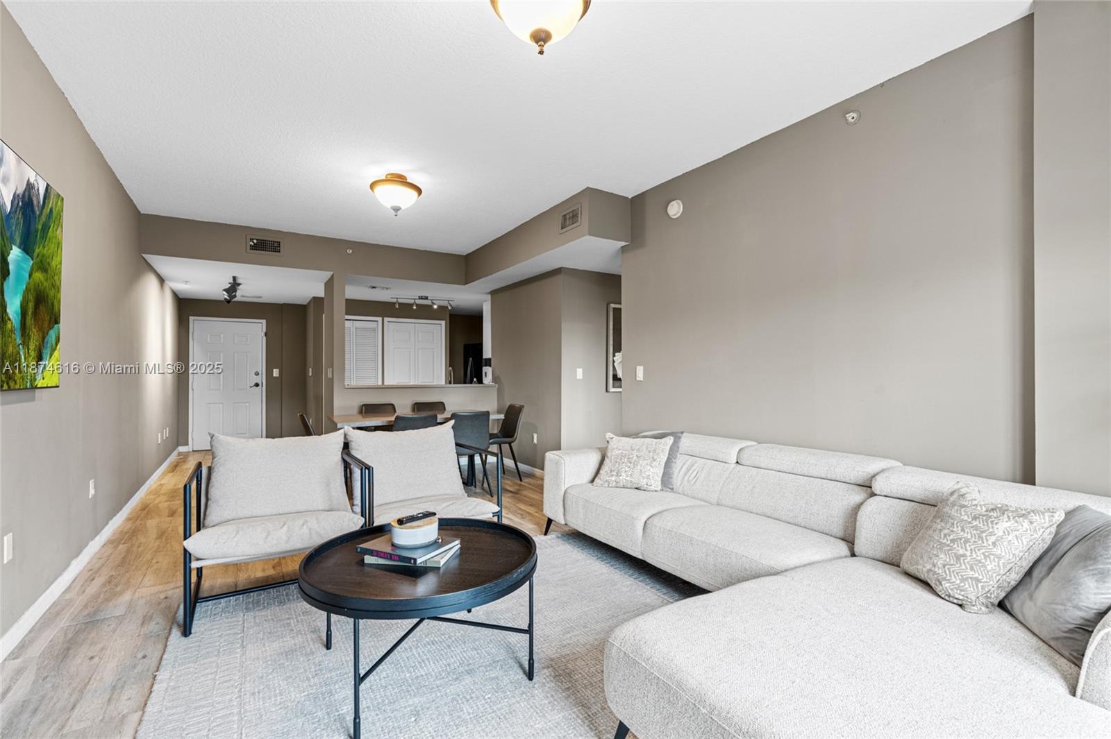 5271 SW 8th St #315 Miami, FL 33134