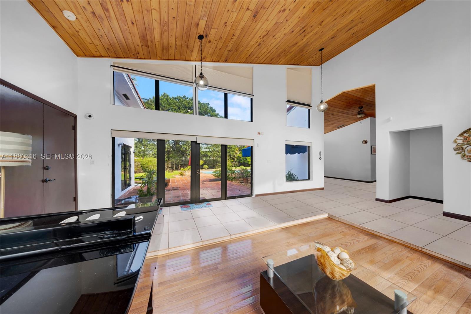 10204 SW 96th Ct Miami, FL 33176