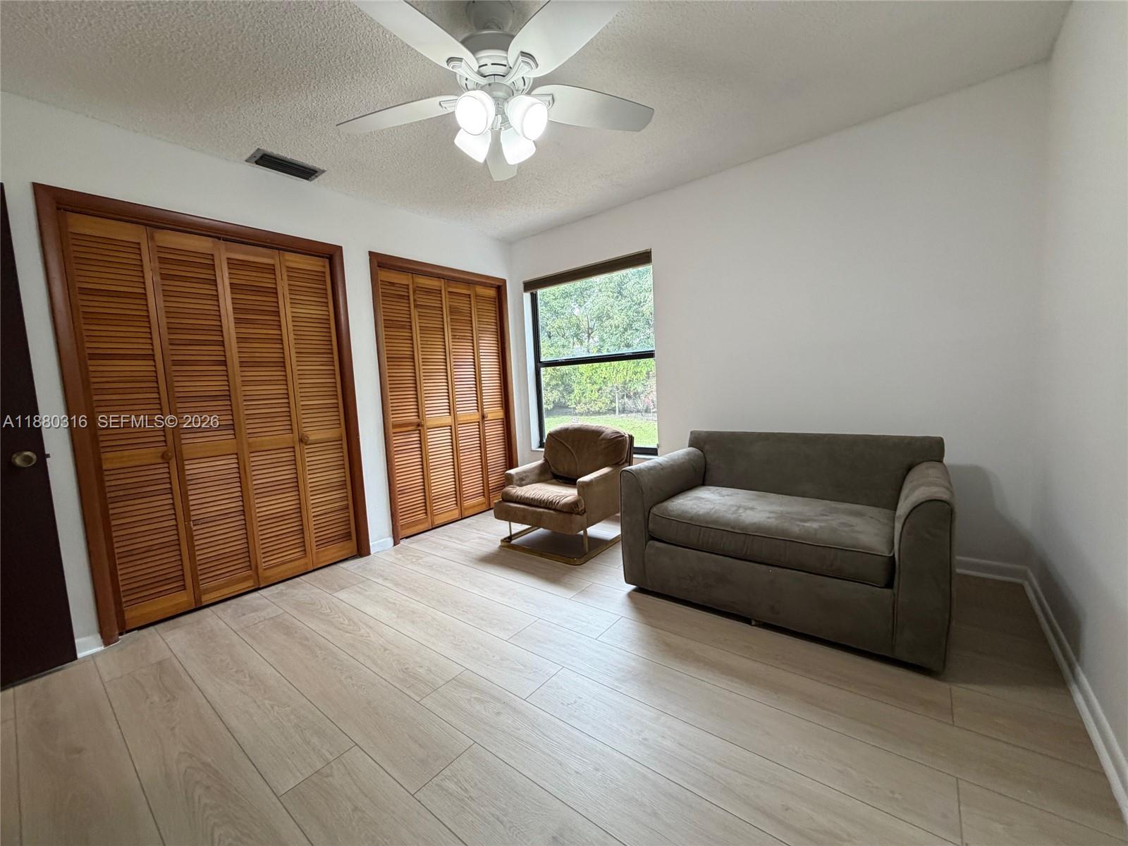 10204 SW 96th Ct Miami, FL 33176