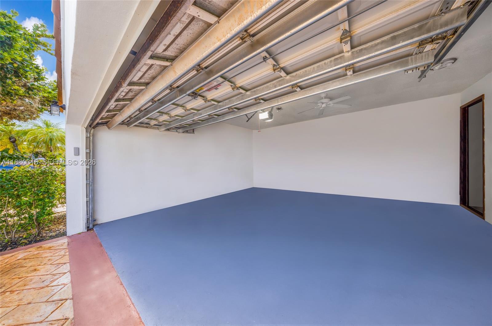 10204 SW 96th Ct Miami, FL 33176