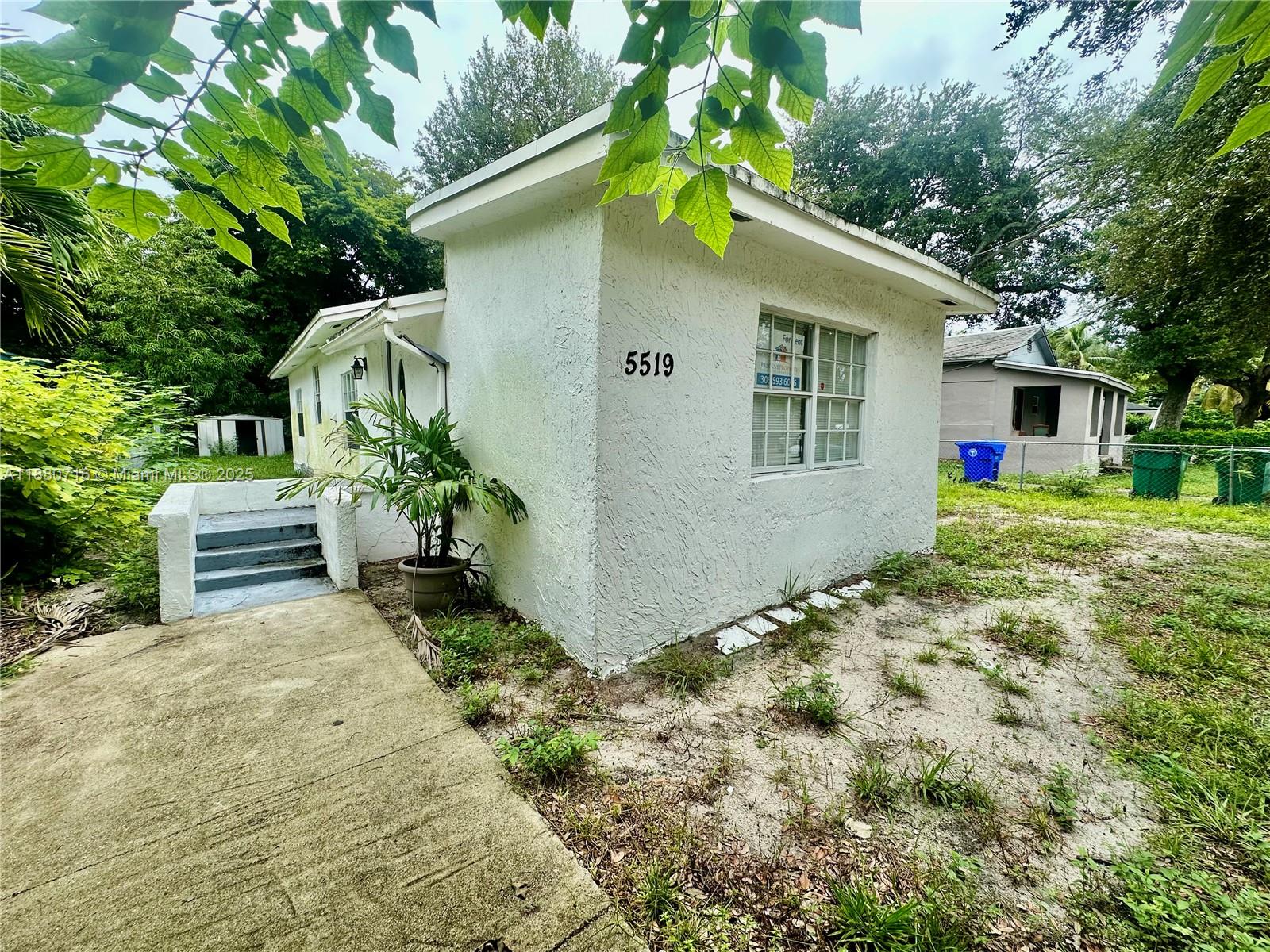 5519 NW 4th Ave #5519