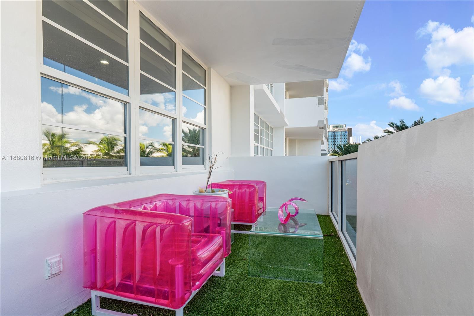image The Decoplage Condo31