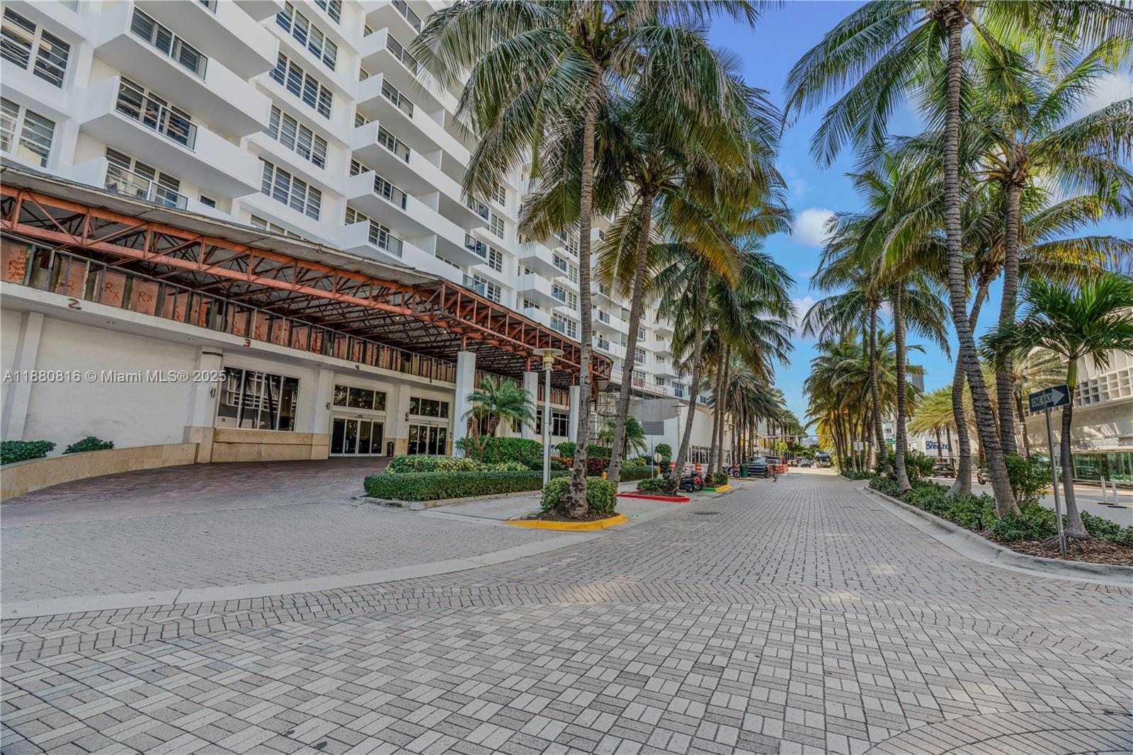 image The Decoplage Condo41