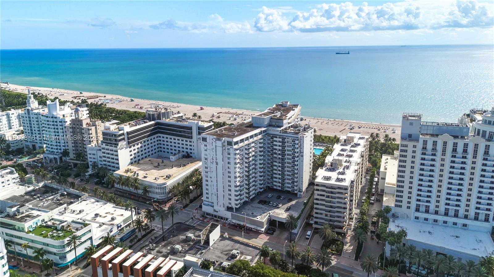 image The Decoplage Condo53