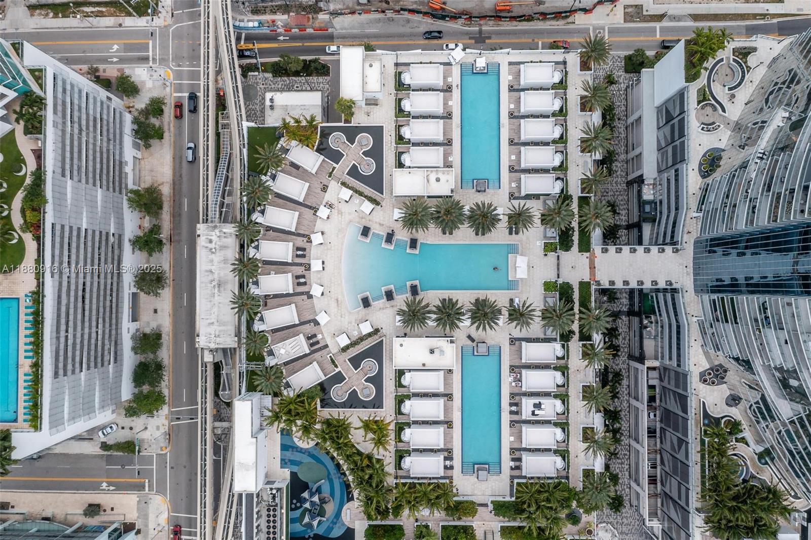 image Paramount Miami Worldcent22