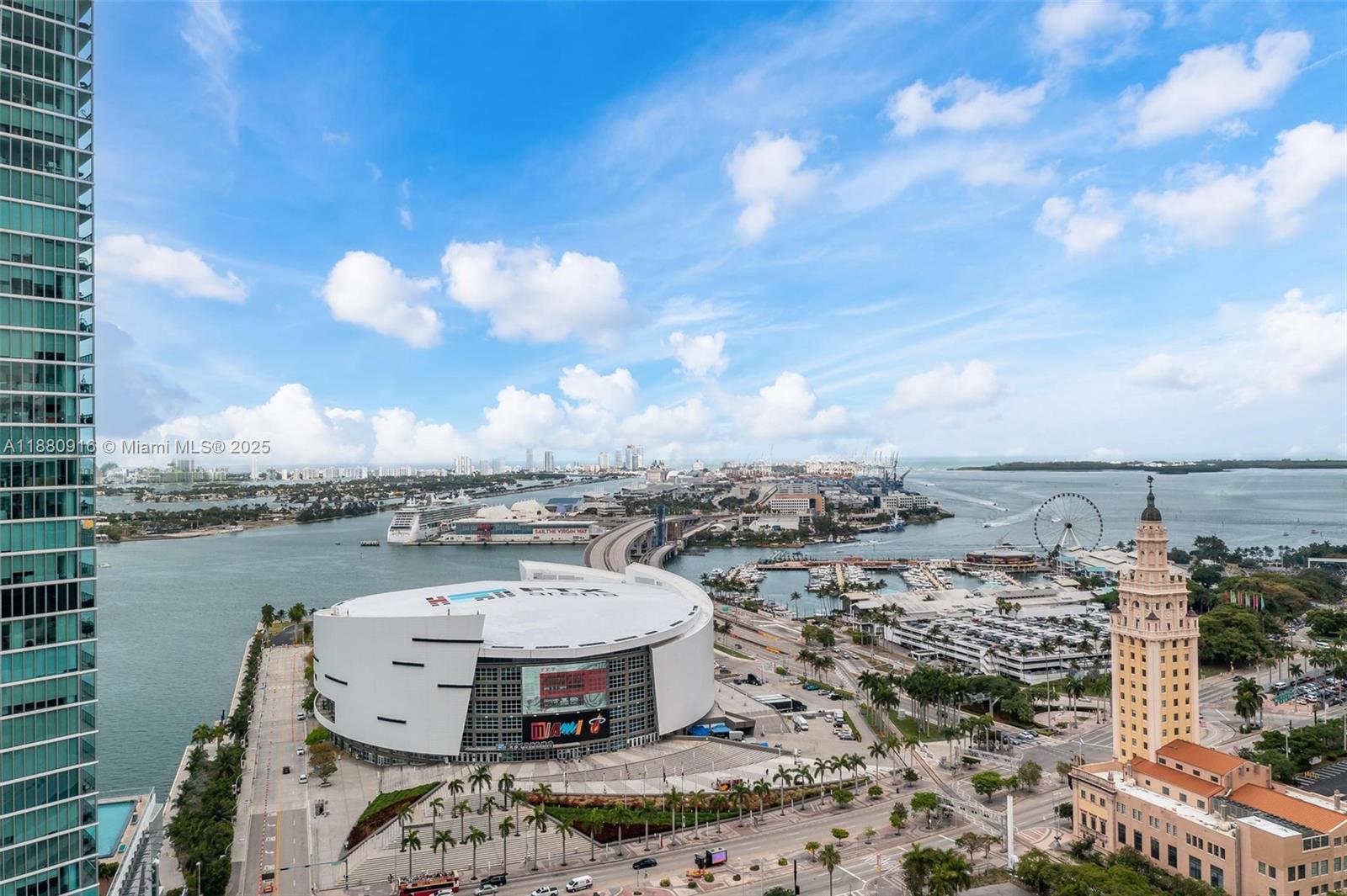 image Paramount Miami Worldcent23