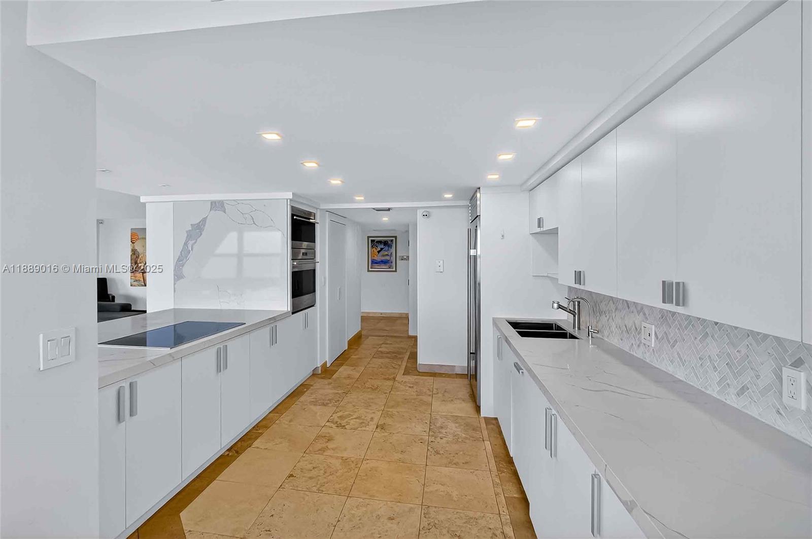 3 Grove Isle Dr #C1802 Coconut Grove, FL 33133