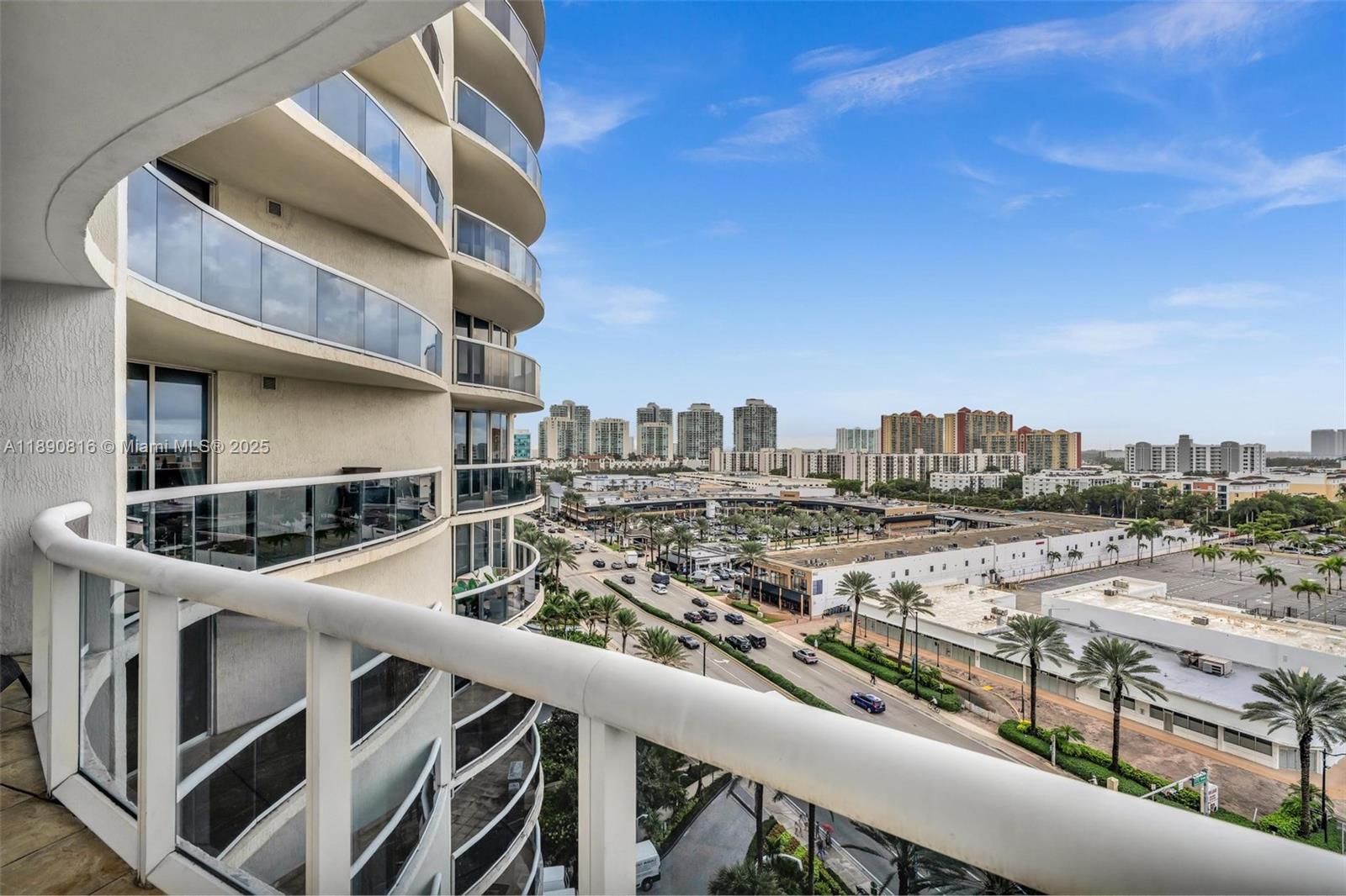 image Ocean Four Condo39