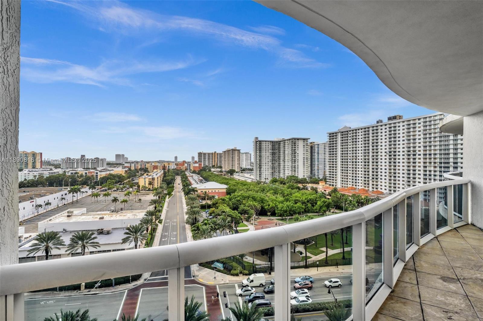 image Ocean Four Condo41