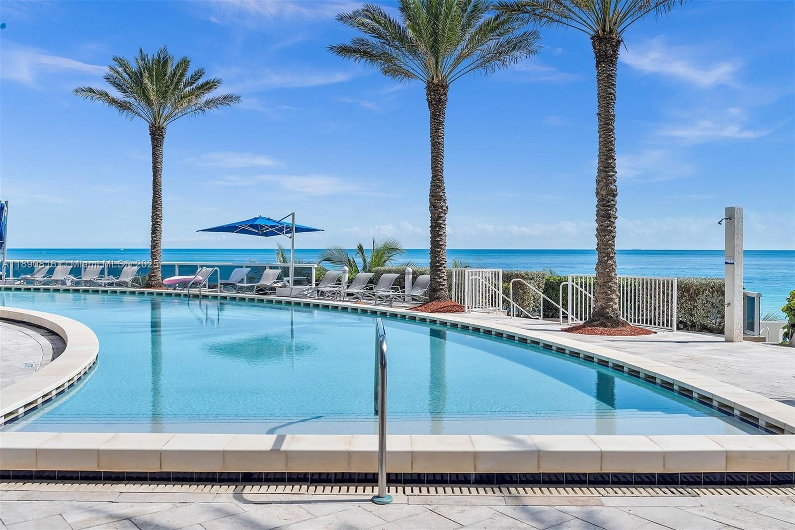 image Ocean Four Condo55