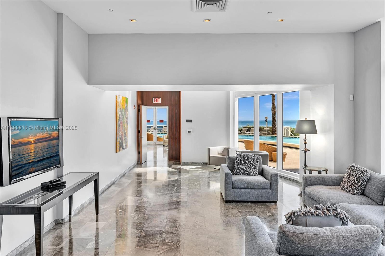 image Ocean Four Condo59