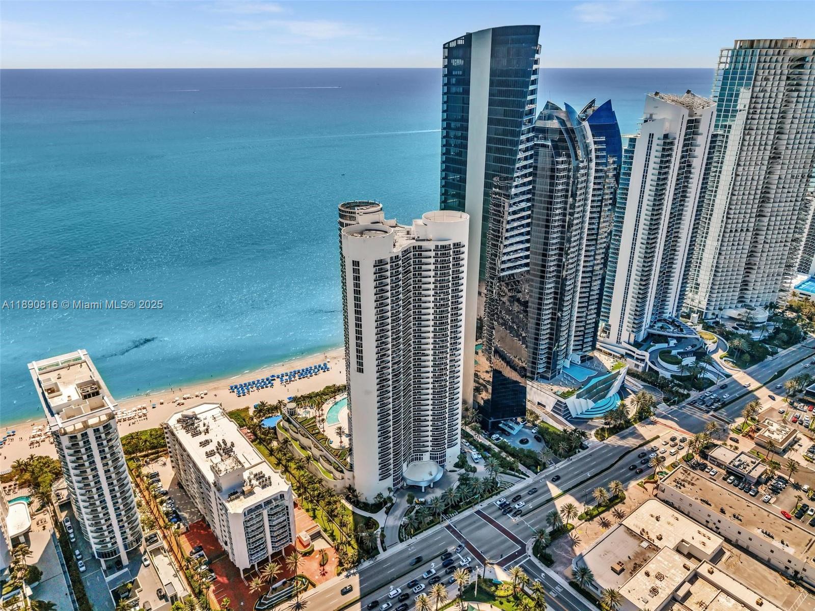 image Ocean Four Condo92