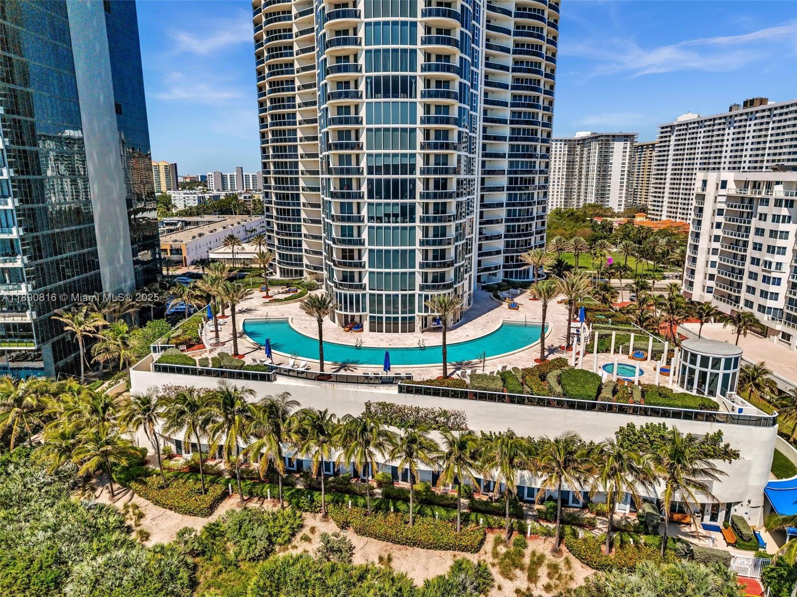 image Ocean Four Condo96