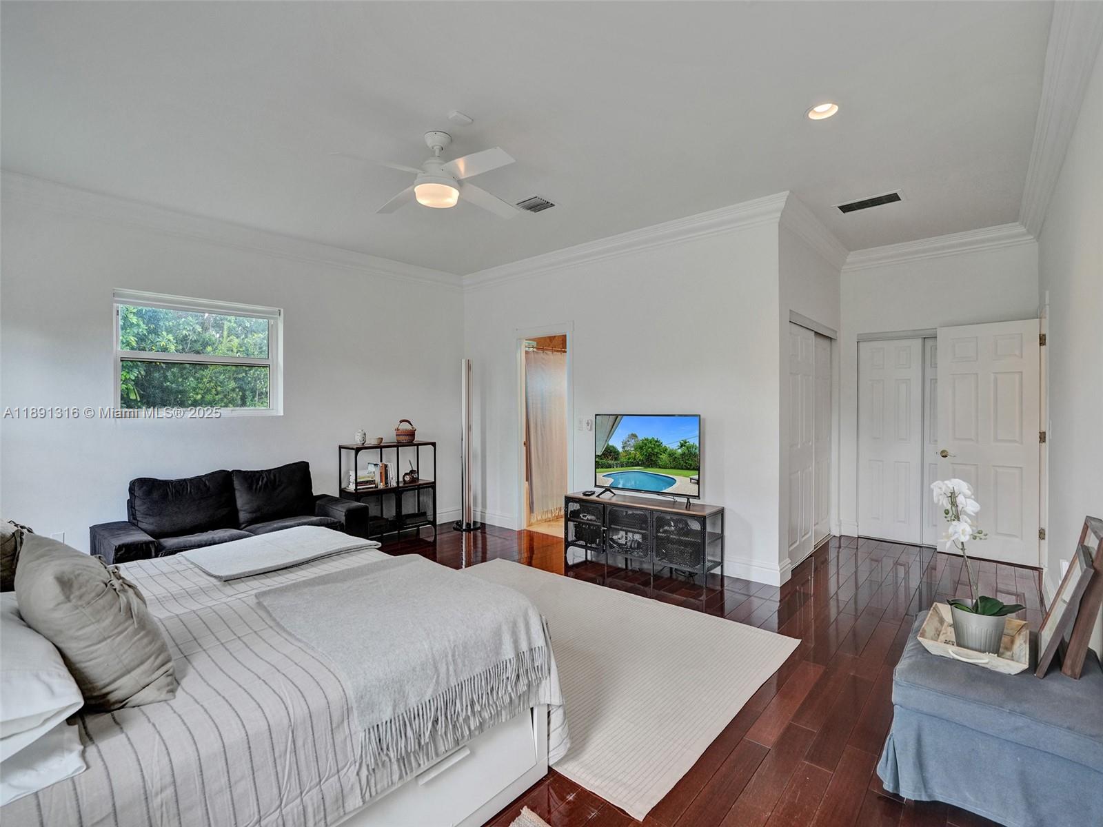 13555 SW 74th Ave #13555 Pinecrest, FL 33156