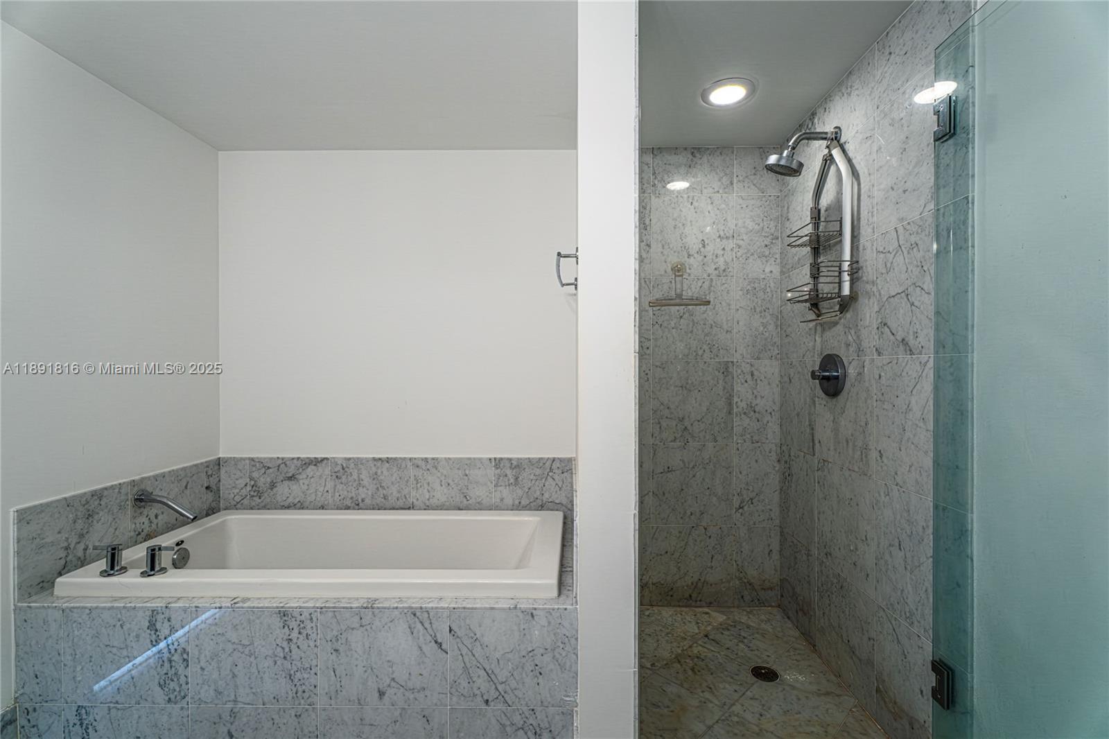image Vizcayne South Condo20