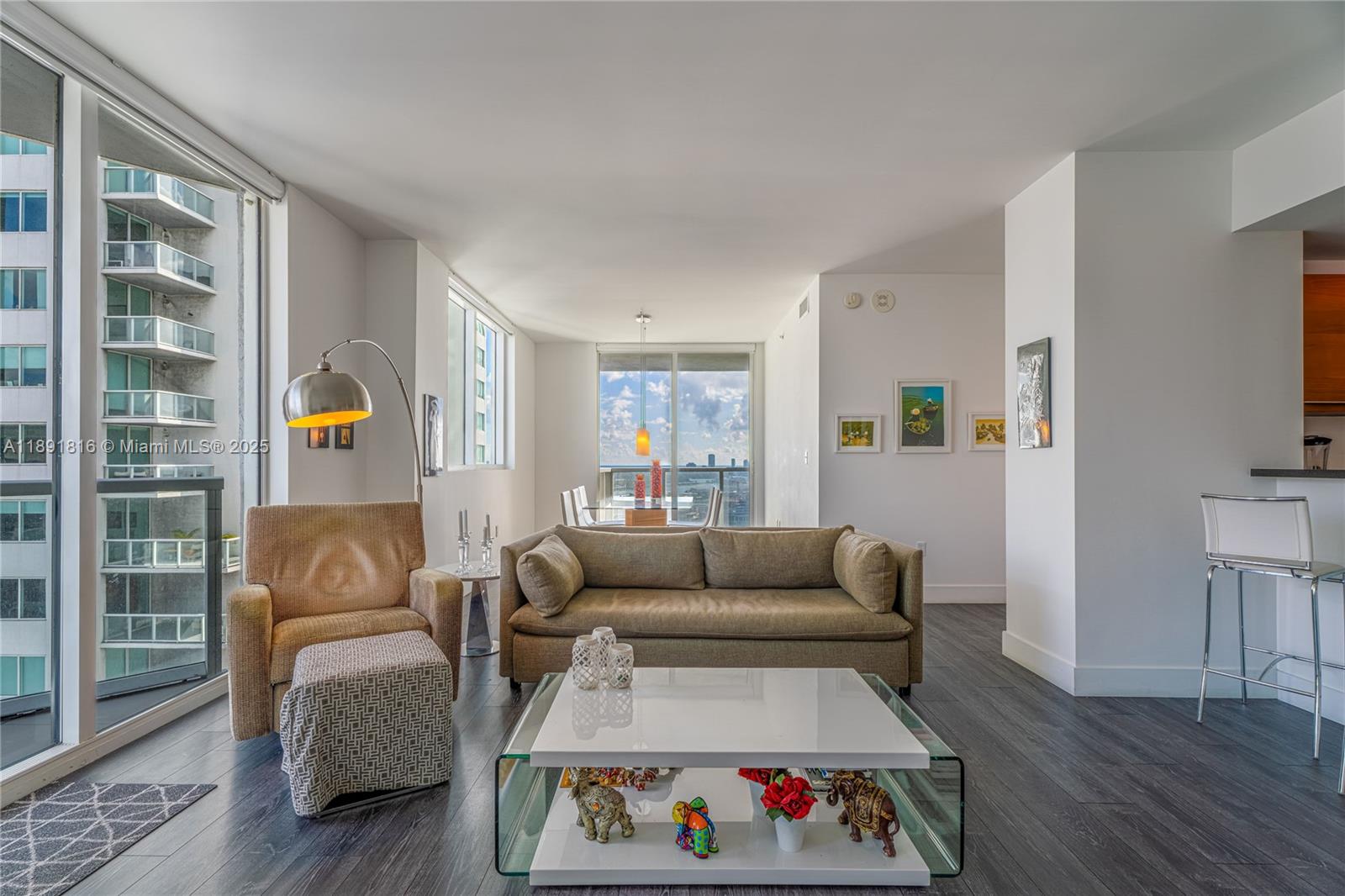 image Vizcayne South Condo2