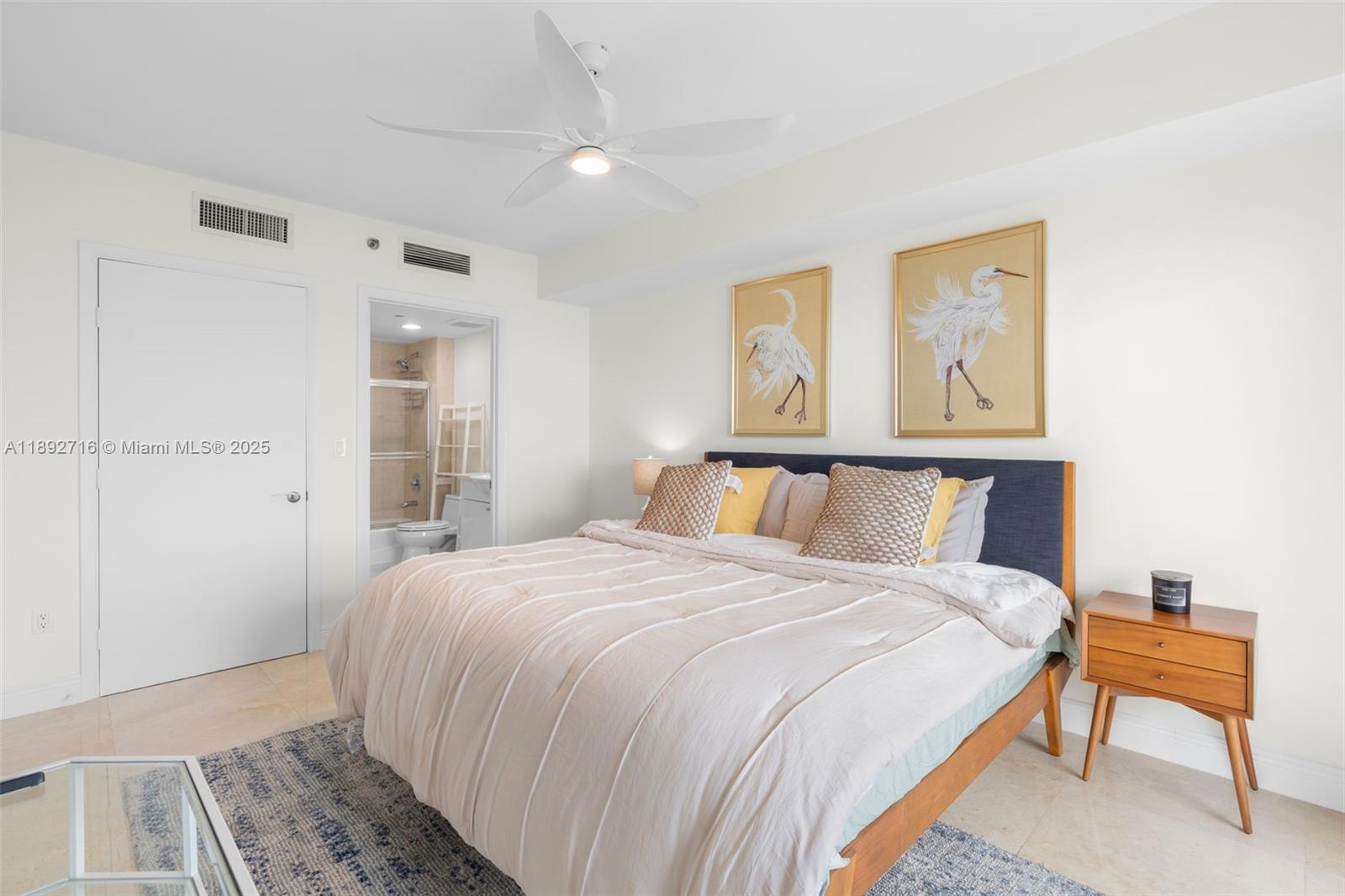 1850 S Ocean Dr #803 Hallandale Beach, FL 33009