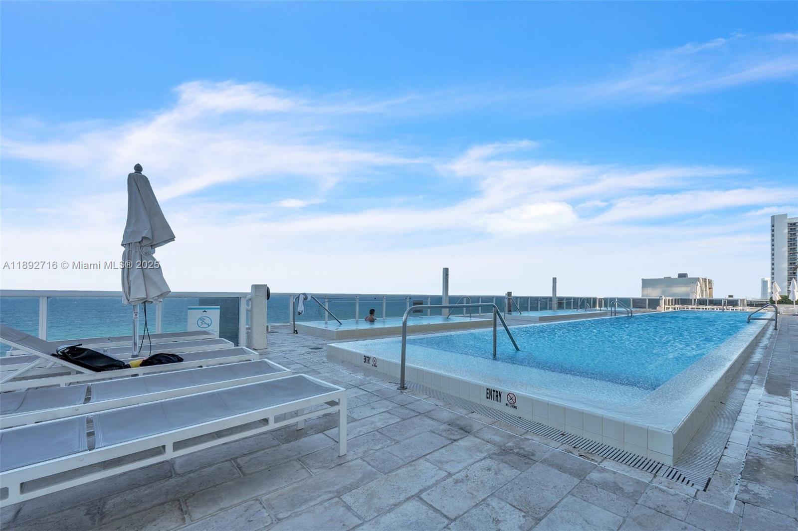 1850 S Ocean Dr #803 Hallandale Beach, FL 33009