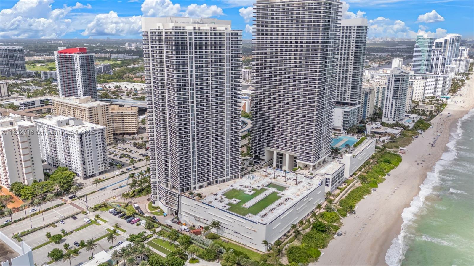 1850 S Ocean Dr #803 Hallandale Beach, FL 33009