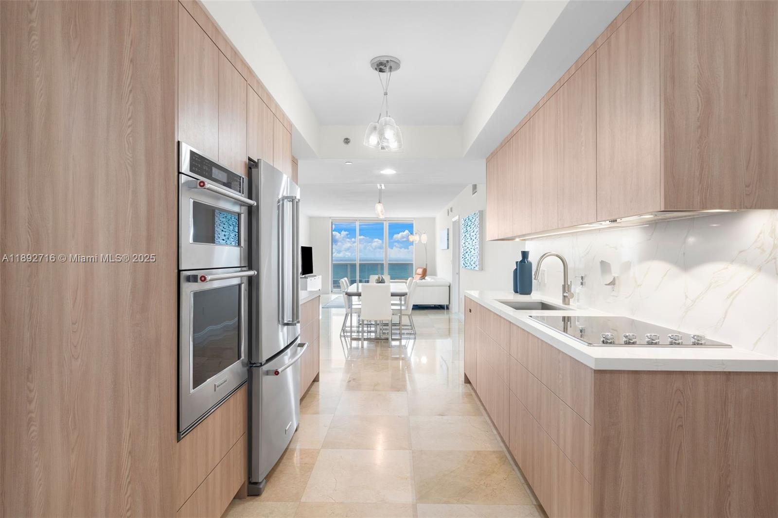 1850 S Ocean Dr #803 Hallandale Beach, FL 33009