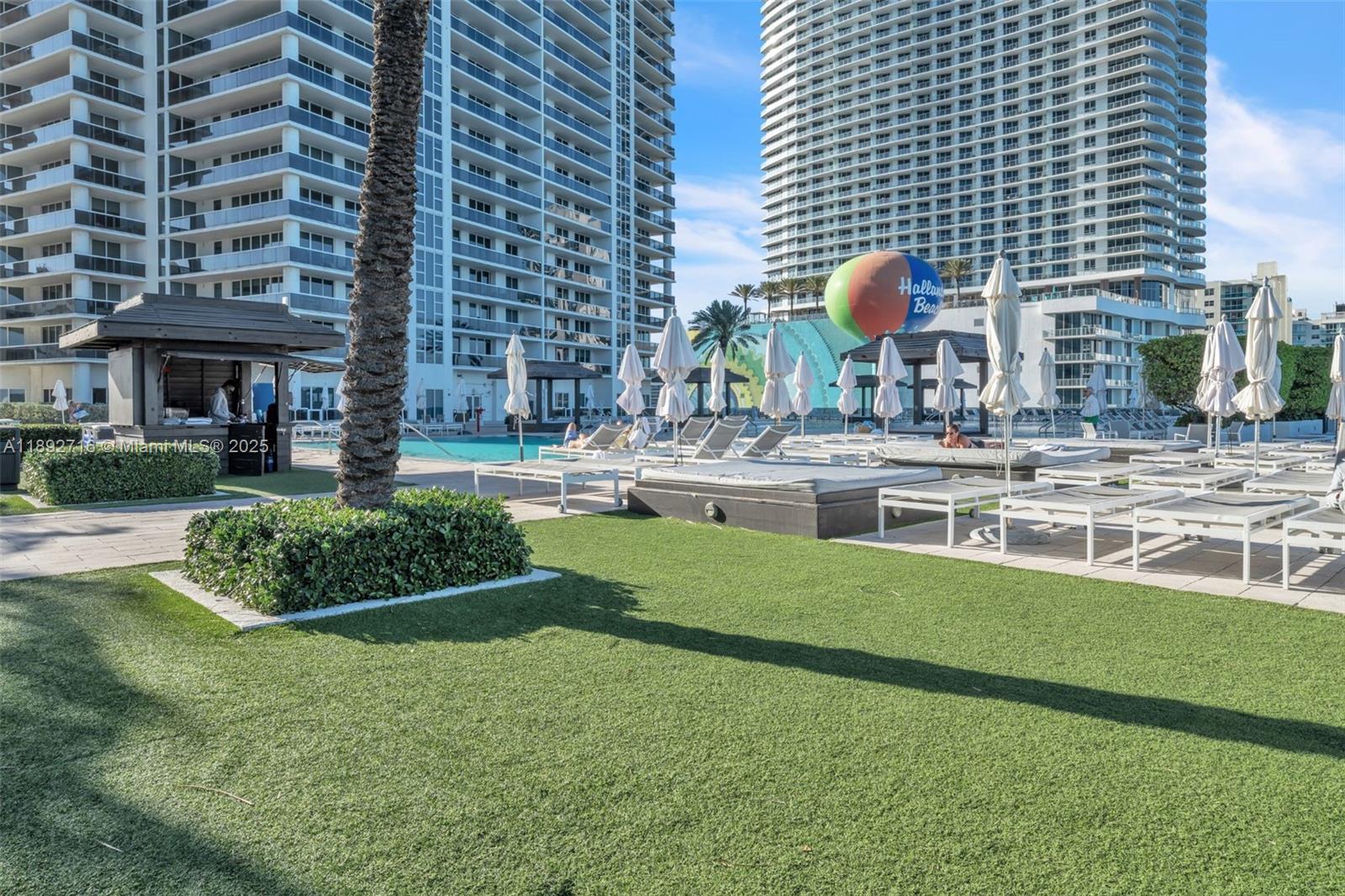 1850 S Ocean Dr #803 Hallandale Beach, FL 33009