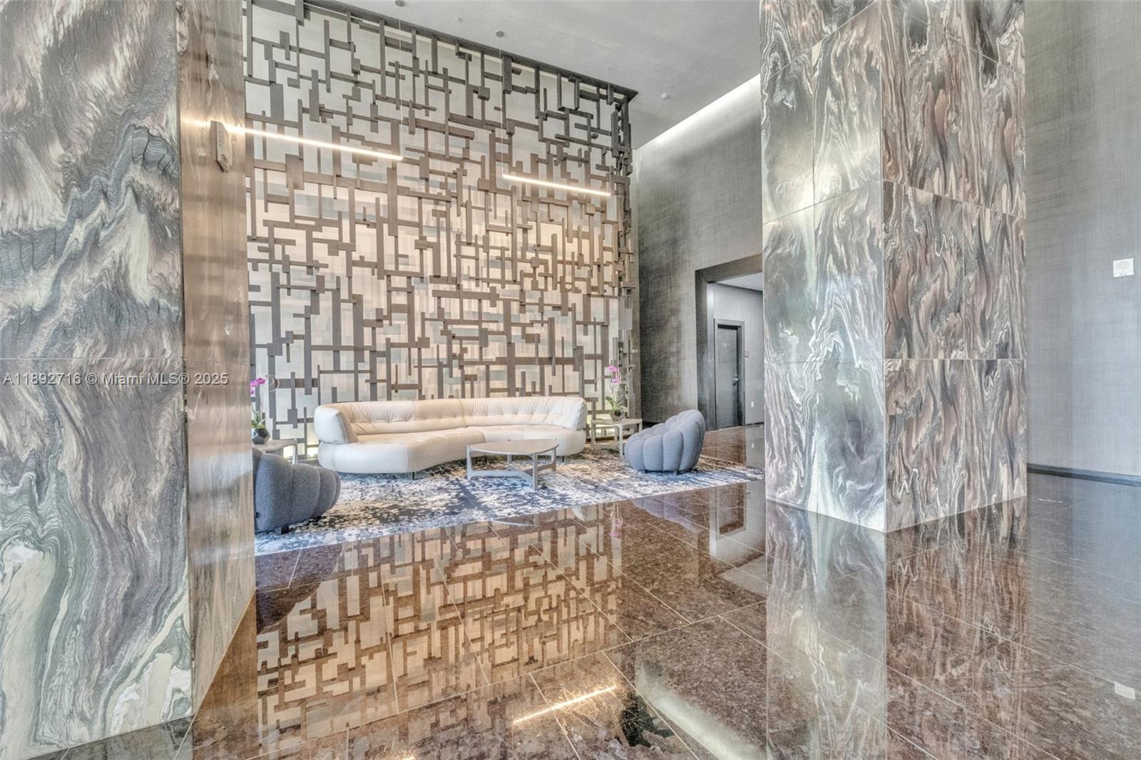 1850 S Ocean Dr #803 Hallandale Beach, FL 33009