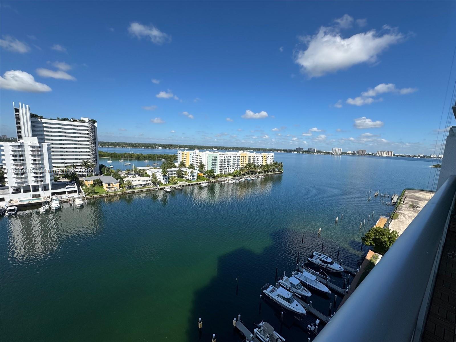 image Eloquence On The Bay Cond18