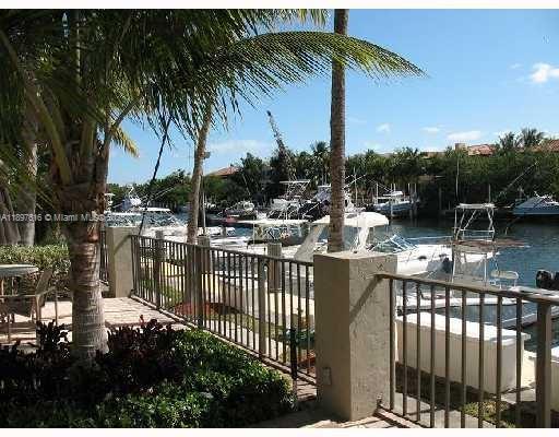 90 Edgewater Dr #505 Coral Gables, FL 33133