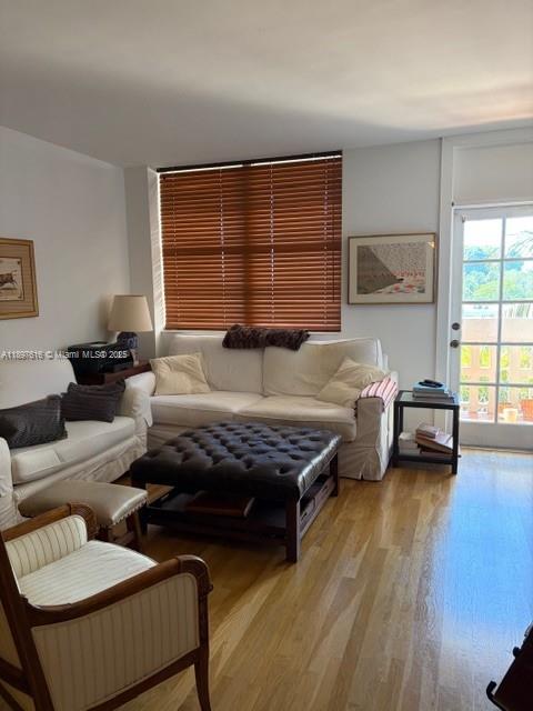 90 Edgewater Dr #505 Coral Gables, FL 33133