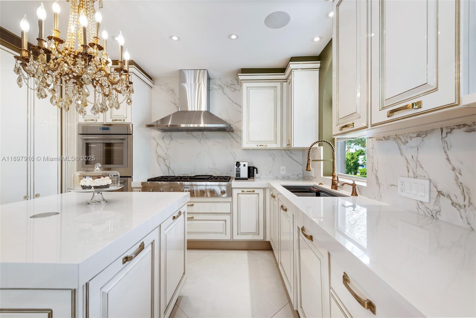 82719 Old Hwy Islamorada, FL 33036