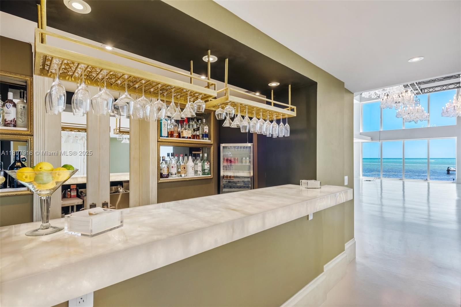 82719 Old Hwy Islamorada, FL 33036