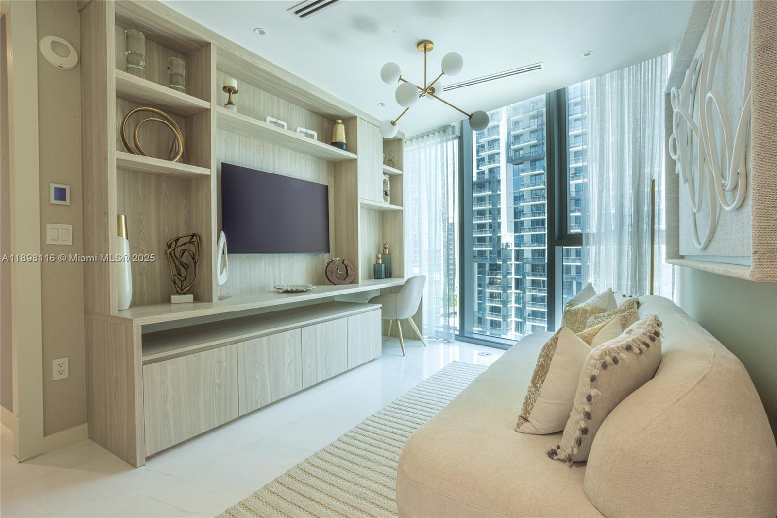 image Aston Martin Residences20