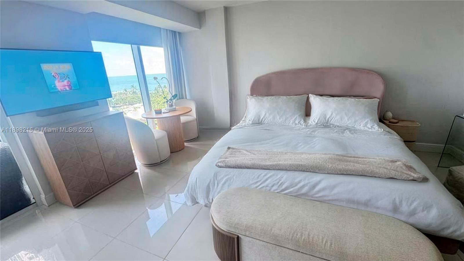 image HARBOUR HOUSE10