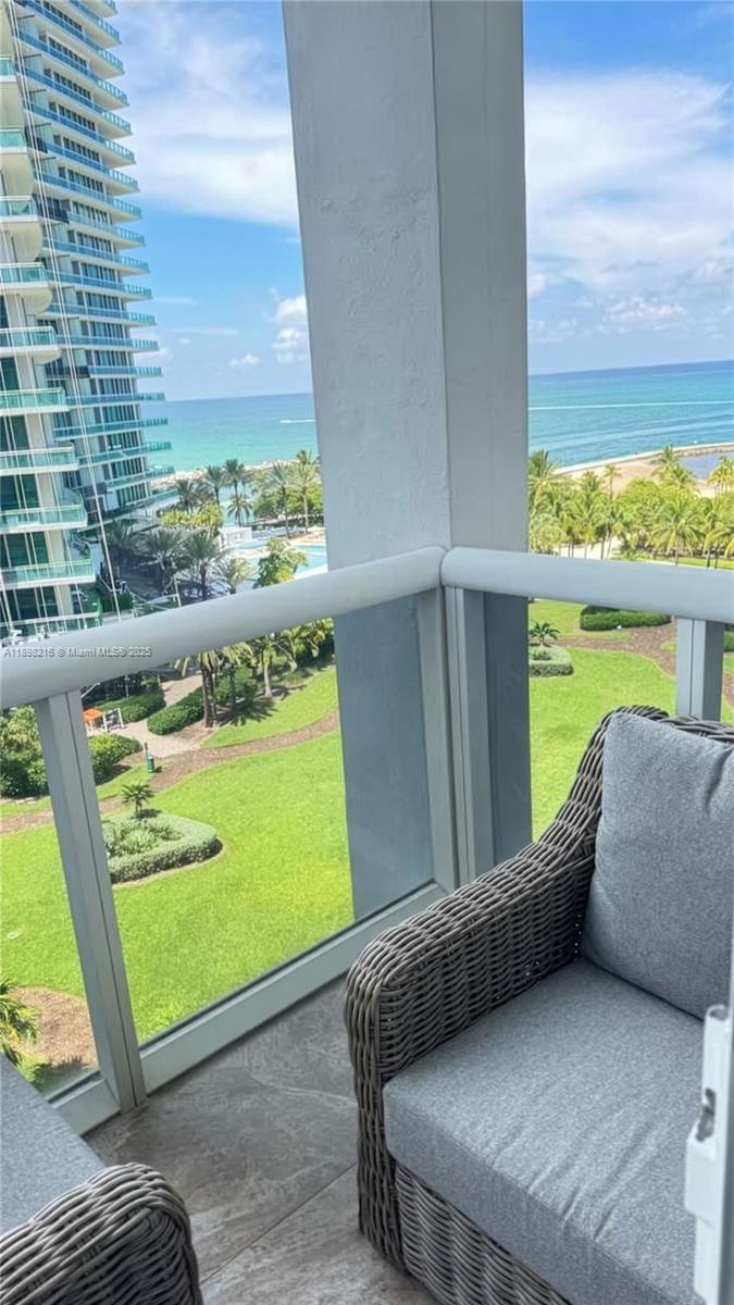 image HARBOUR HOUSE5